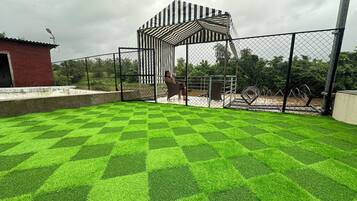 Enceinte de lâhĂ©bergement