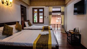 Free WiFi, bed sheets