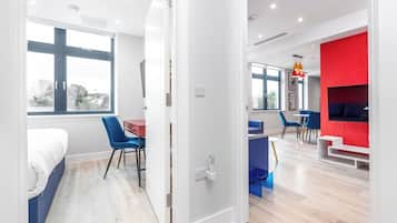 1 bedroom, iron/ironing board, travel cot, WiFi