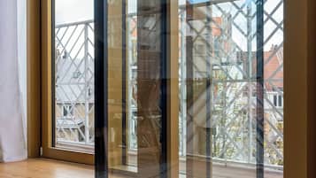 Appartement, 1 slaapkamer, balkon, uitzicht op de stad | Balkon