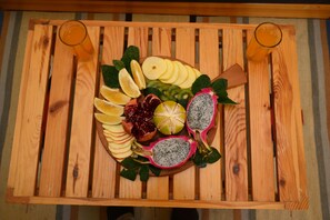 الطعام والشراب