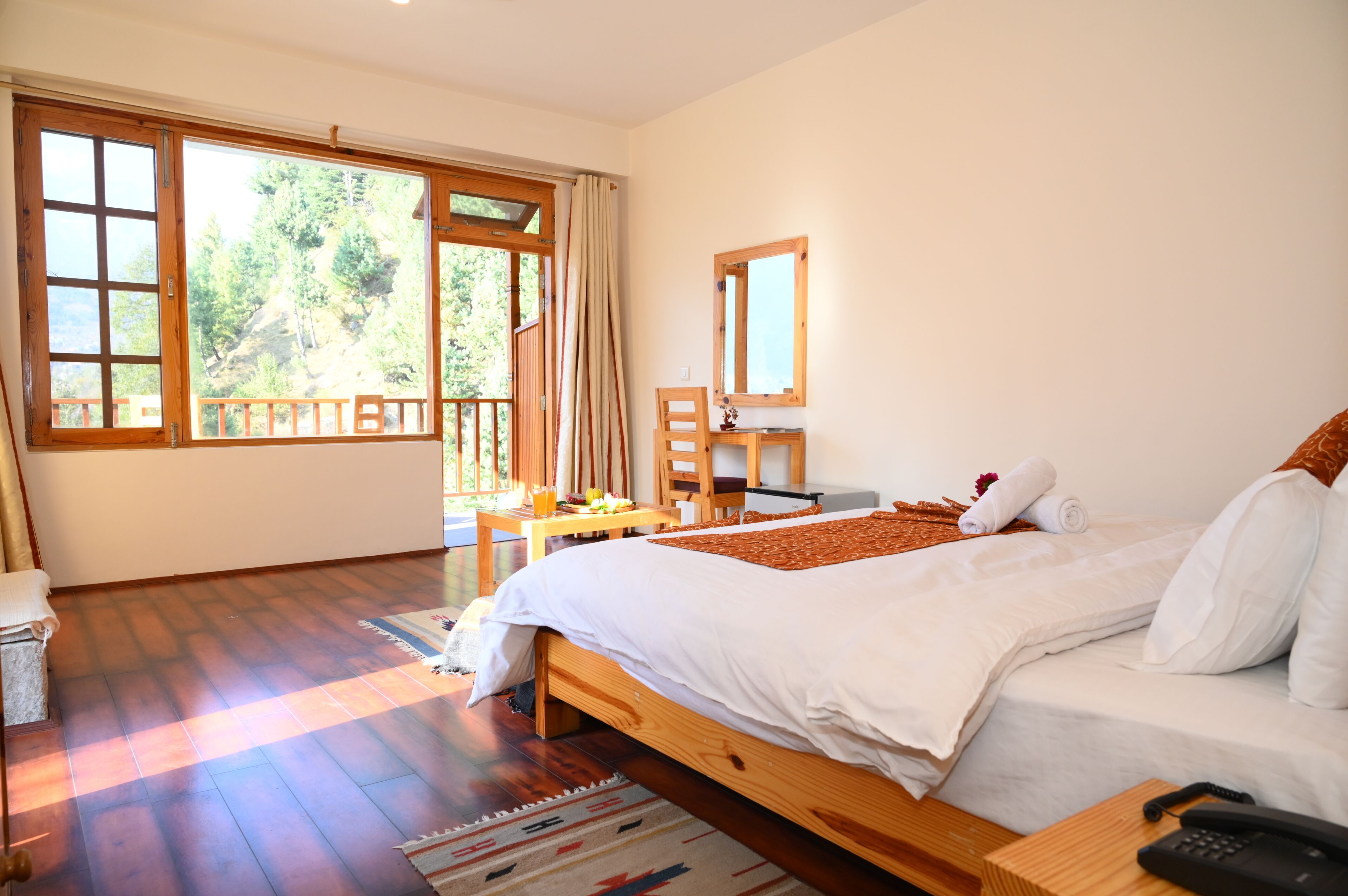 مكواة/لوح كي وواي فاي مجانًا