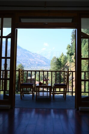Interior - Soulful Abodes (Manali)