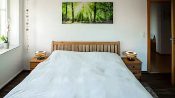 2 Schlafzimmer, Bügeleisen/Bügelbrett, kostenloses WLAN, Bettwäsche
