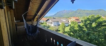 Appartamento 'Weitblick Grassau' con vista sulle montagne, balcone e Wi-Fi