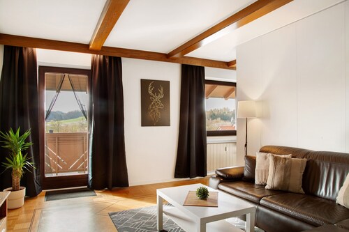 Apartment 'Weinberg' with Balcony and Wi-Fi