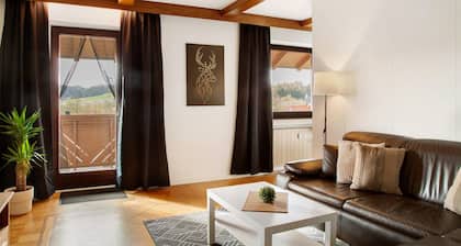 Apartment 'Weinberg' with Balcony and Wi-Fi