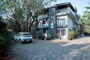 Front of property - Le Papillon By Bay Hotels (Mawal)