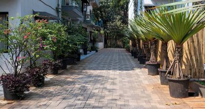 Le Papillon By Bay Hotels