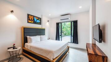 Quarto básico | Wi-Fi de cortesia, roupa de cama