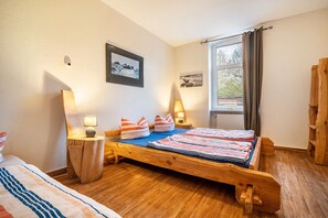 1 chambre, literie fournie