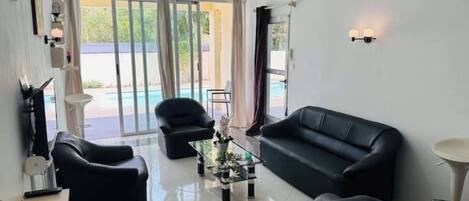 リビング エリア