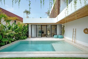 Front of property - Loona Palm Villas Canggu (Canggu)