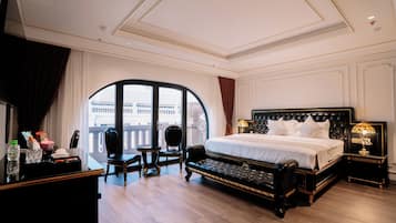 Ropa de cama hipoalergénica, decoración personalizada y escritorio