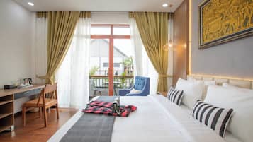 Royal-sviitti, parveke (Cambana) | 1 makuuhuone, minibaari, tallelokero huoneessa, ilmainen Wi-Fi