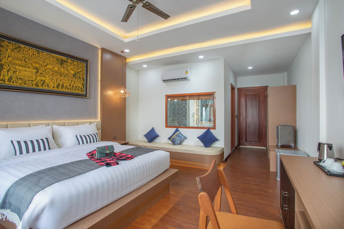 Cambana Royal Suite with Balcony