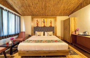 Bamboo Hut | Desk, laptop workspace, free WiFi - Sanskriti Fort (Bikaner)