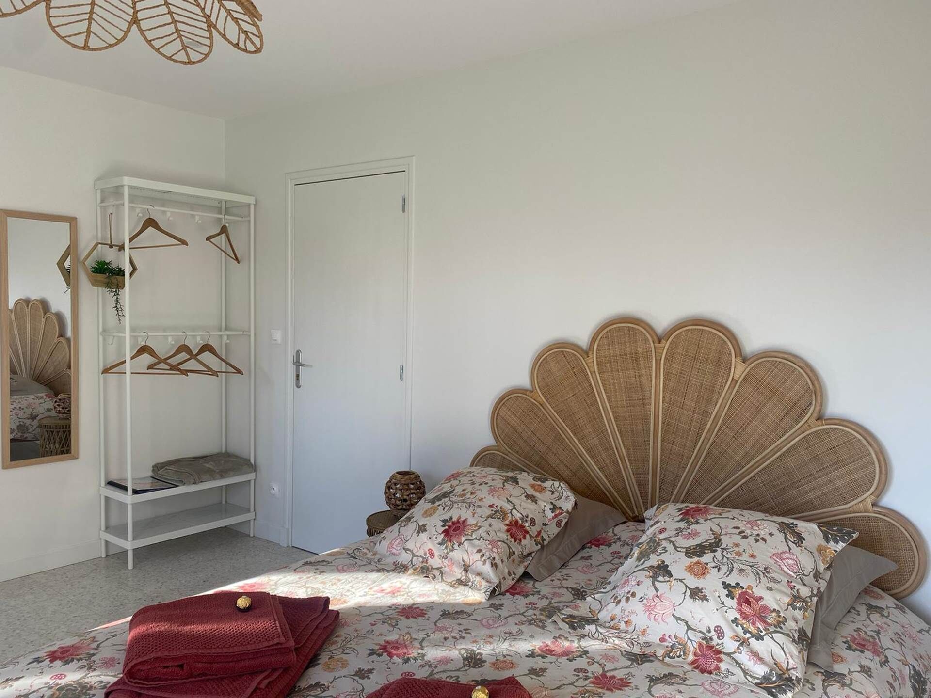 1 camera, Wi-Fi gratuito, lenzuola