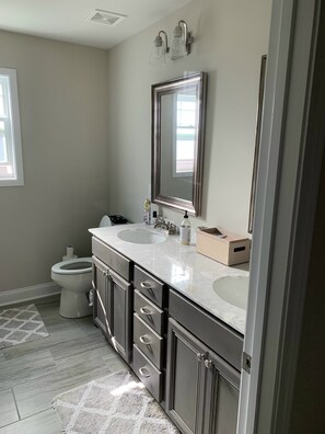 Tovalloles, sabó, xampú i paper higiènic