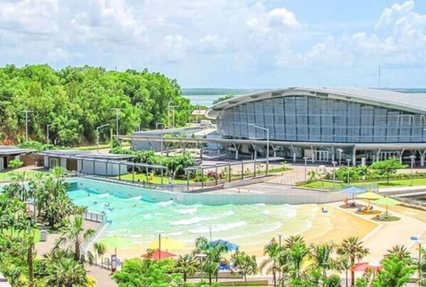 House | 3 bedrooms - Cityside Hideaway Pool - Workstation - Markets (Parap)