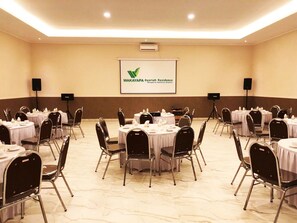 Meeting facility - WAKAYAPA Syariah Residence (Kelapa Dua)