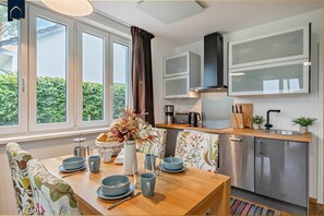 Kühlschrank, Ofen, Herdplatte, Geschirrspüler