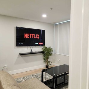 Smart TV y libros 