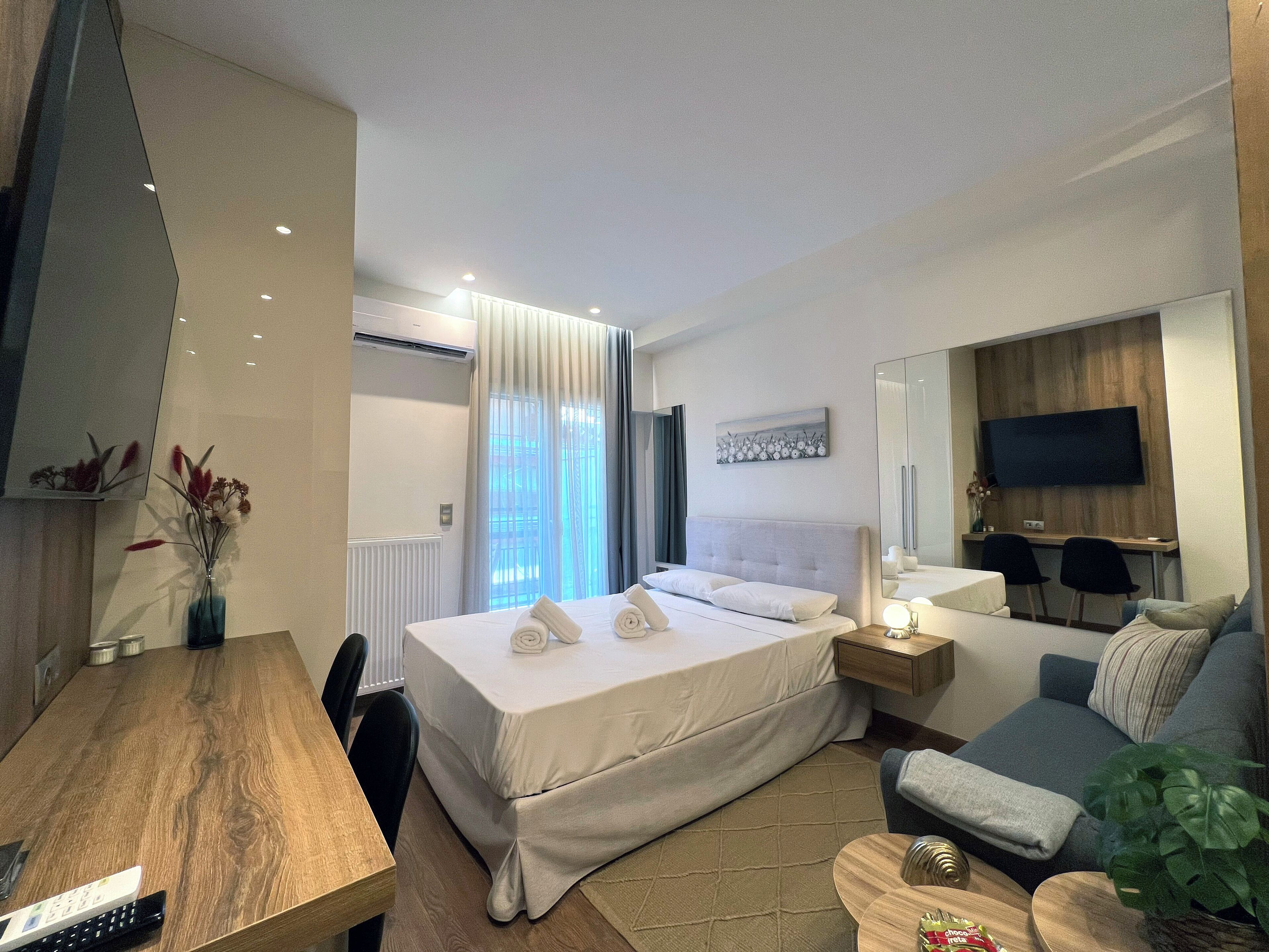 1 habitación, decoración personalizada y muebles diferentes 