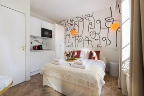 1 bedroom, free WiFi, bed sheets - Modern studio - 2P - Pigalle / Moulin Rouge (Paris)