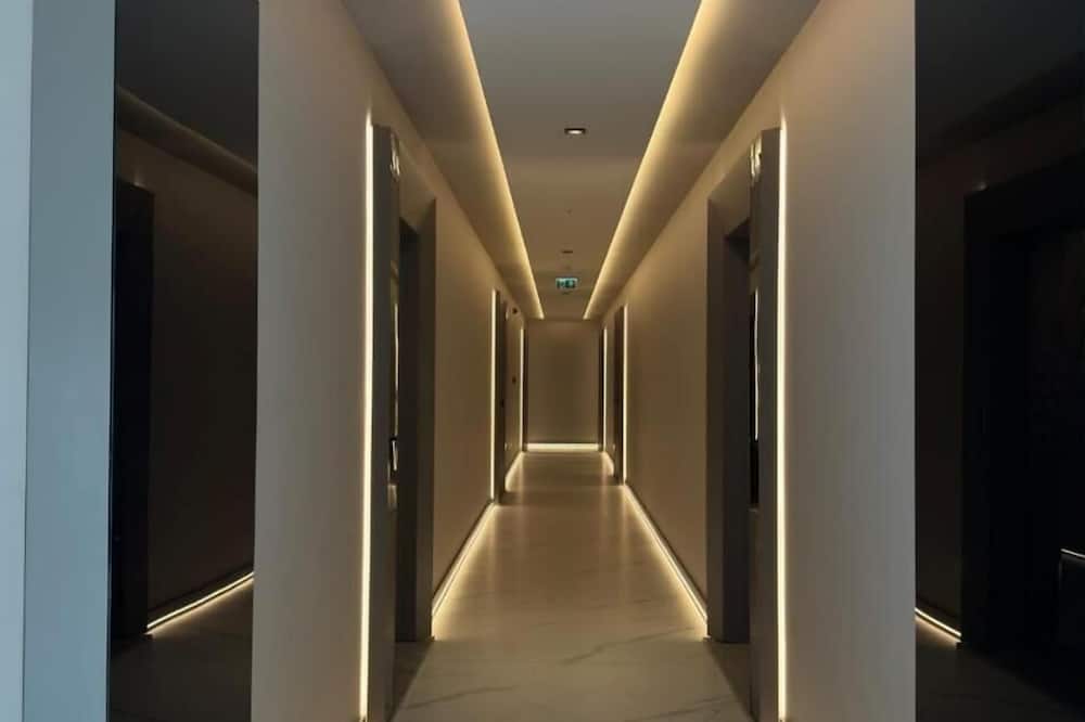 Diamond in The City, One-bedroom Apartment