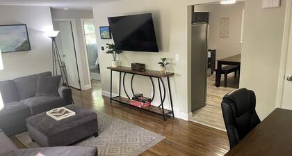 Charming 2-bedroom house near Artpark in the Village of Lewiston