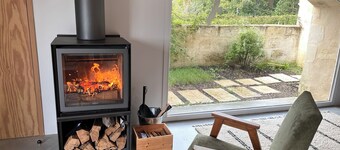House and cottage among the vines 5 minutes from Saint Emilion