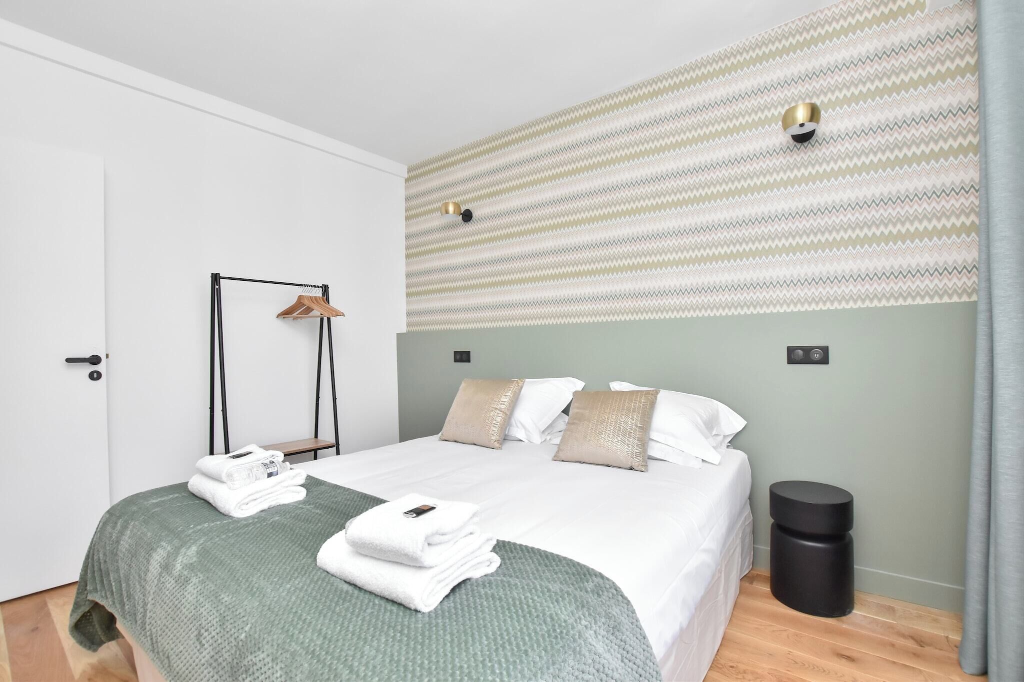 Wi-Fi gratuit, draps fournis