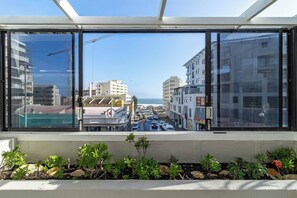Apartment, 1 Bedroom, Smoking, City View | Interior - 1 Bedroom Apartment, Seapoint, Cape Town (Cape Town)