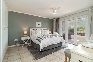 Villa, 3 Bedrooms, Smoking, Balcony