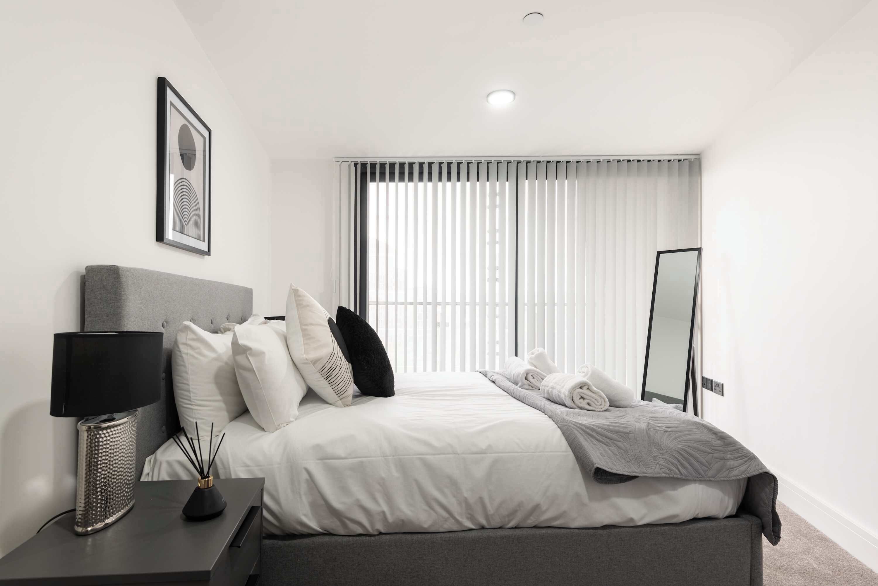 1 chambre, bureau, fer et planche à repasser, Wi-Fi