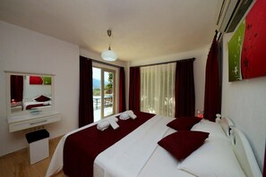 6 chambres, fer et planche à repasser, Wi-Fi, draps fournis