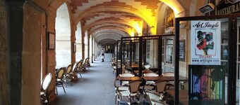 The perfect place on Place of Bastille