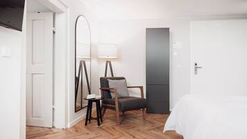 1 bedroom, free WiFi, bed sheets