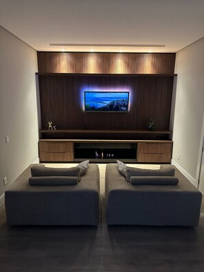 Interior - Casa De Luxo Jurerê Internacional  (Florianópolis)