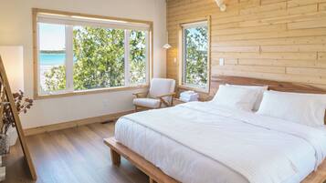 3 chambres, bureau, fer et planche Ă repasser, lit parapluie