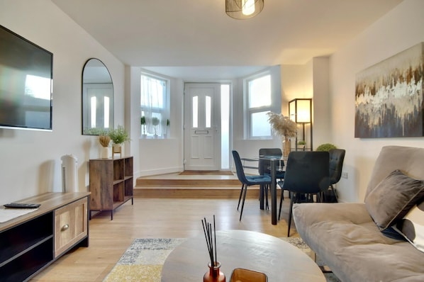 Apartment, Beach View | Living area - Southsea Apartment-Parking-Pool-Hot tub (Portsmouth)