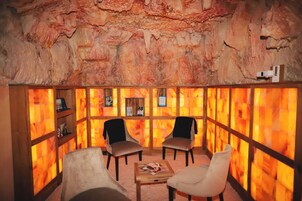 Sauna, hot tub, hot springs, Turkish bath, body treatments, hydrotherapy