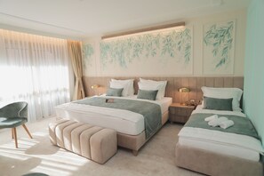 Luxury Double Room, Balcony | Minibar, in-room safe, desk, soundproofing - Hotel Bernarda (Varazdinske Toplice)