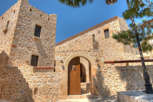 Korona Boutique Hotel