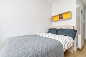 Room - Tantum student premium studio (Southampton)