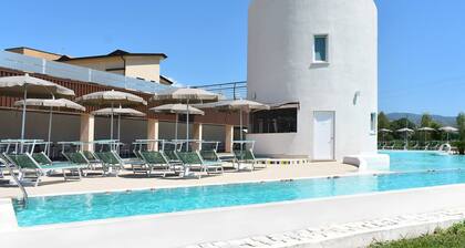 Deluxe villa in Cilento, garden, family pool, padel and pickleball