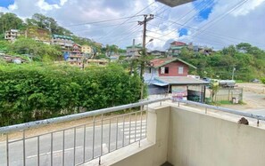 Værelse - 1 soveværelse - balkon - byudsigt | Balkon
