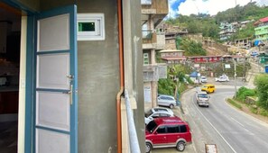 Habitación, 1 habitación, balcón, vista a la ciudad | Áreas de la propiedad