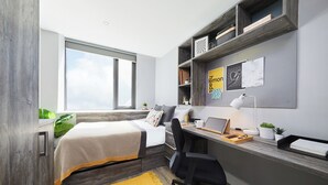 1 bedroom, free WiFi - Student Only Studio Apartment at Crown Place (Cardiff)